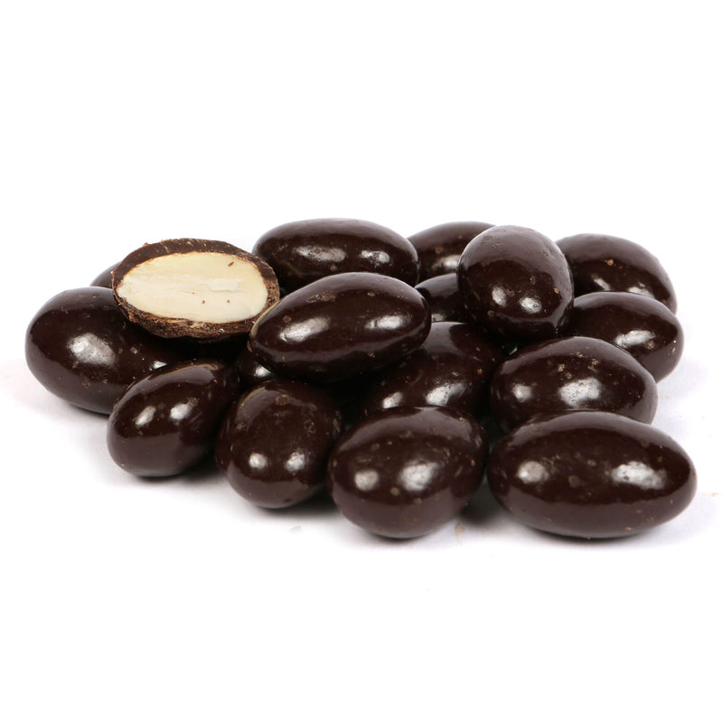 Amandes enrobées de chocolat noir